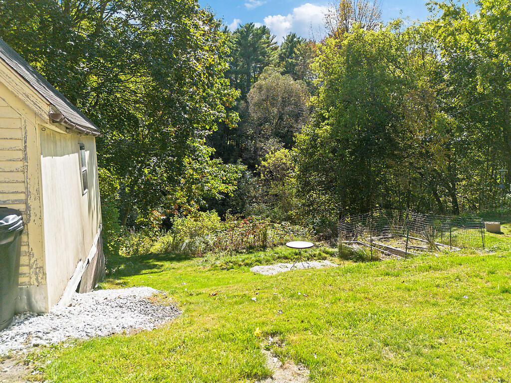 2058 N Belfast Avenue