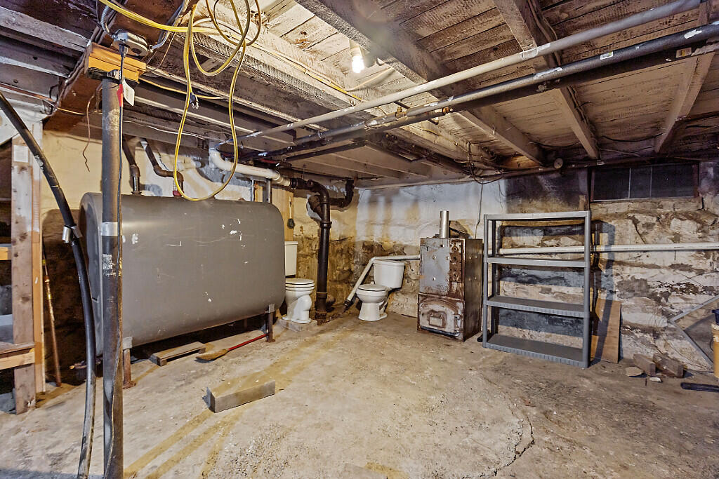 2058 N Belfast Avenue