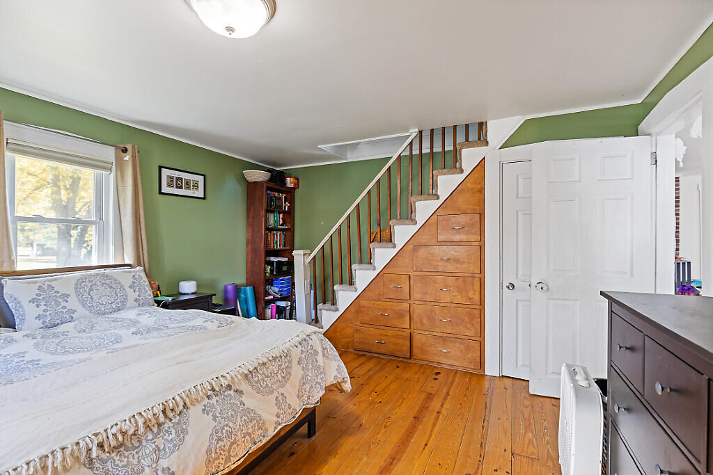 229 Highland Avenue