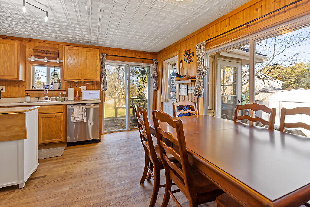 229 Highland Avenue