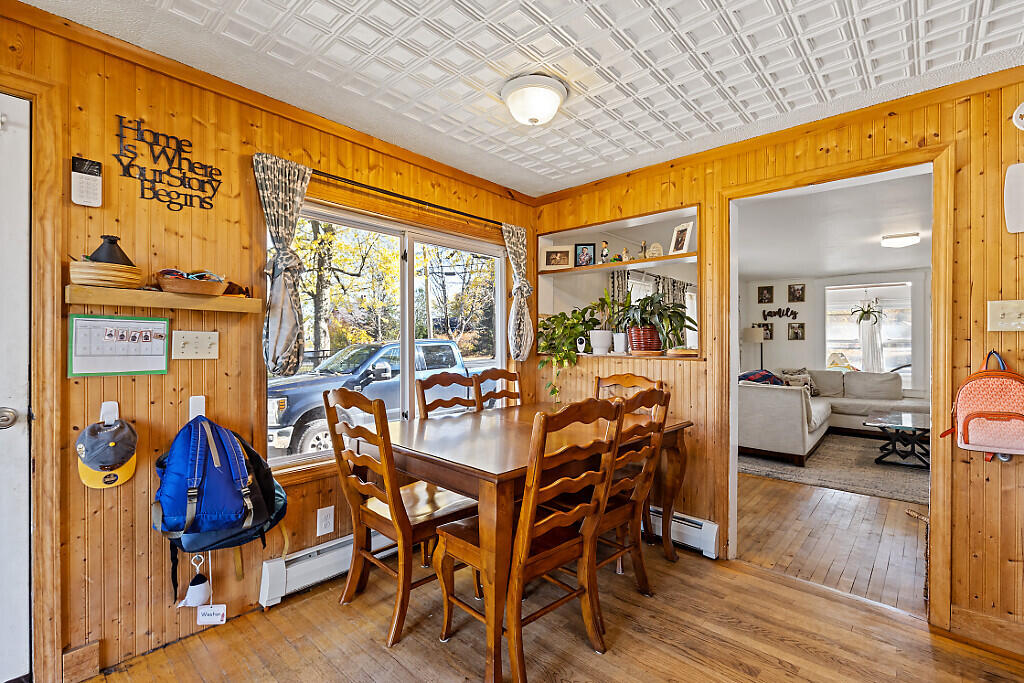 229 Highland Avenue