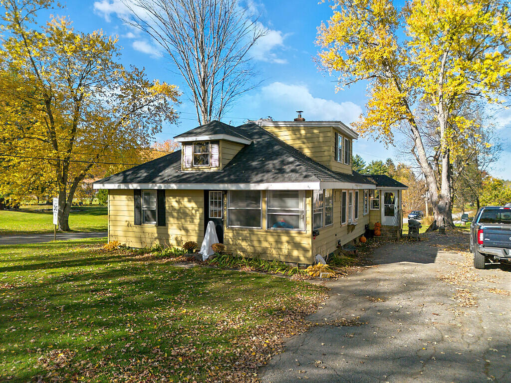 229 Highland Avenue
