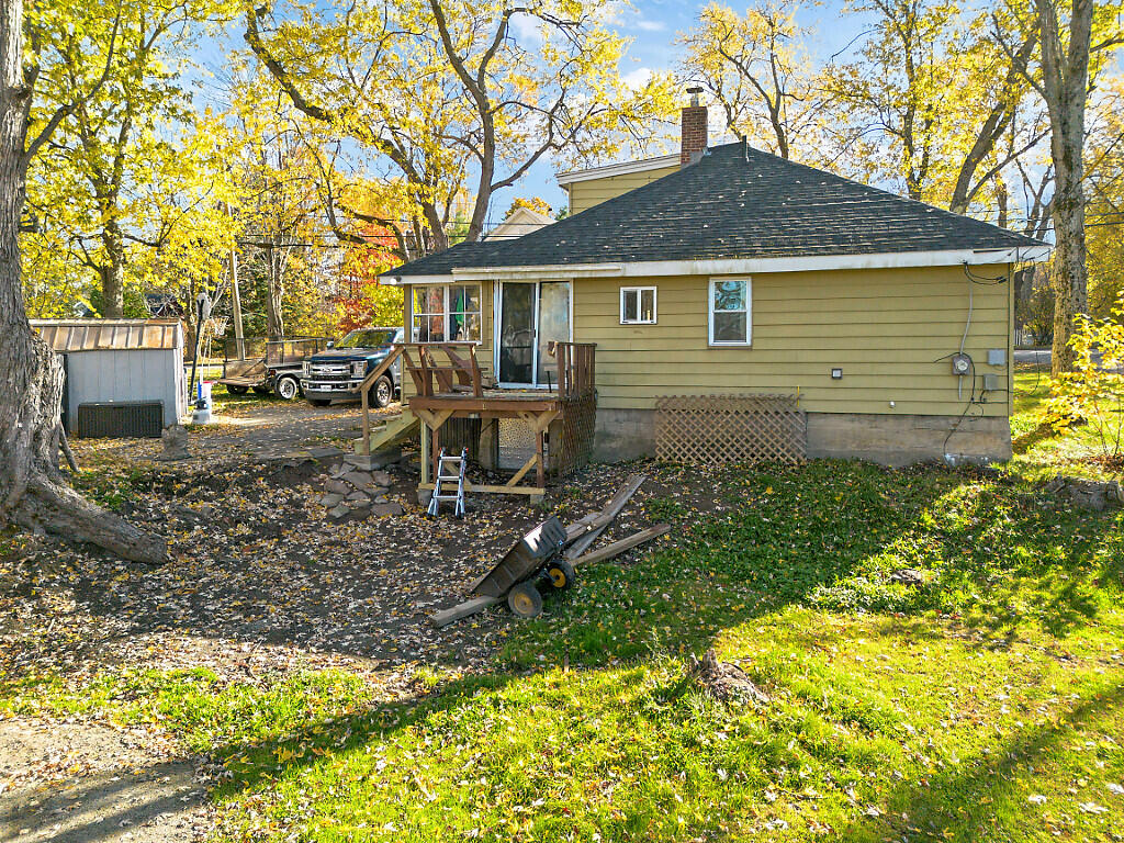 229 Highland Avenue