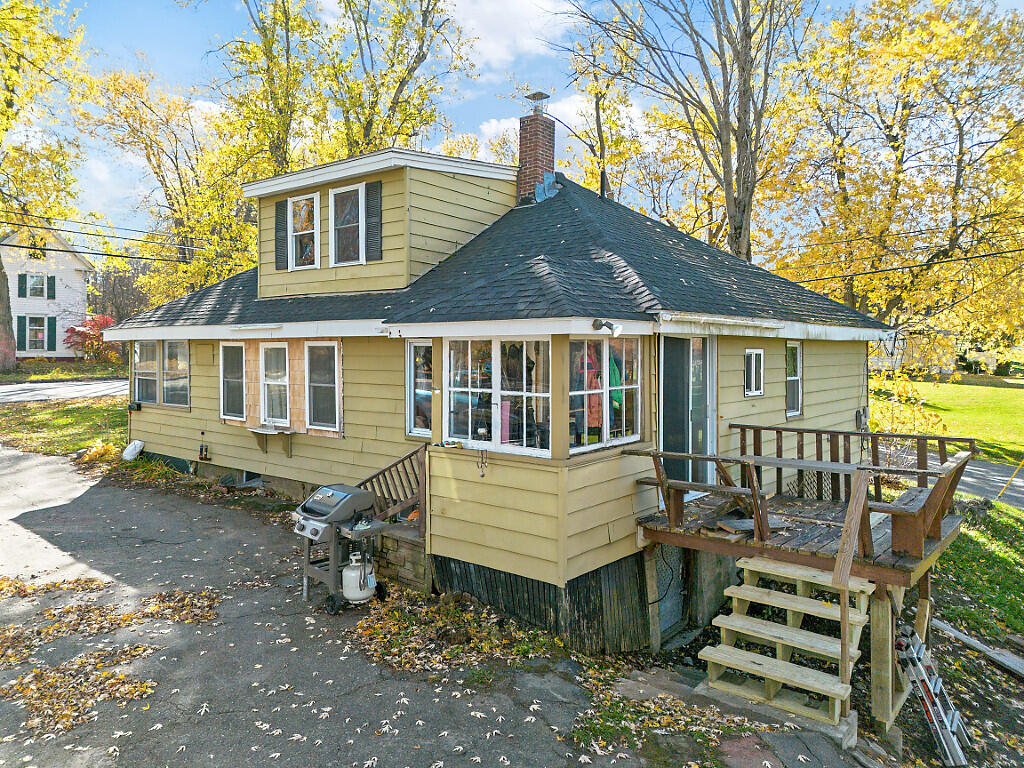 229 Highland Avenue