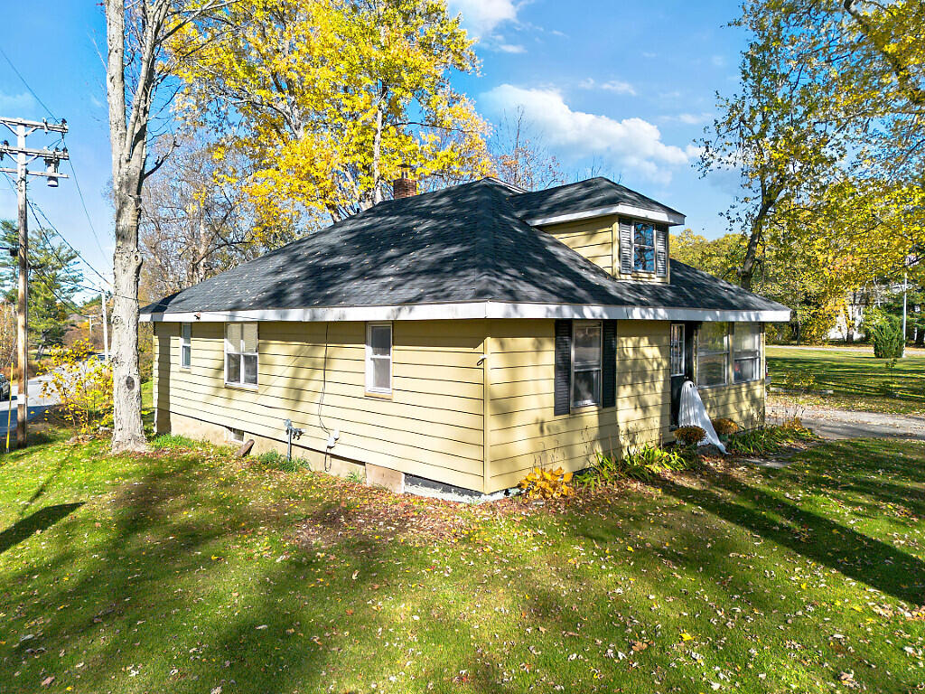 229 Highland Avenue