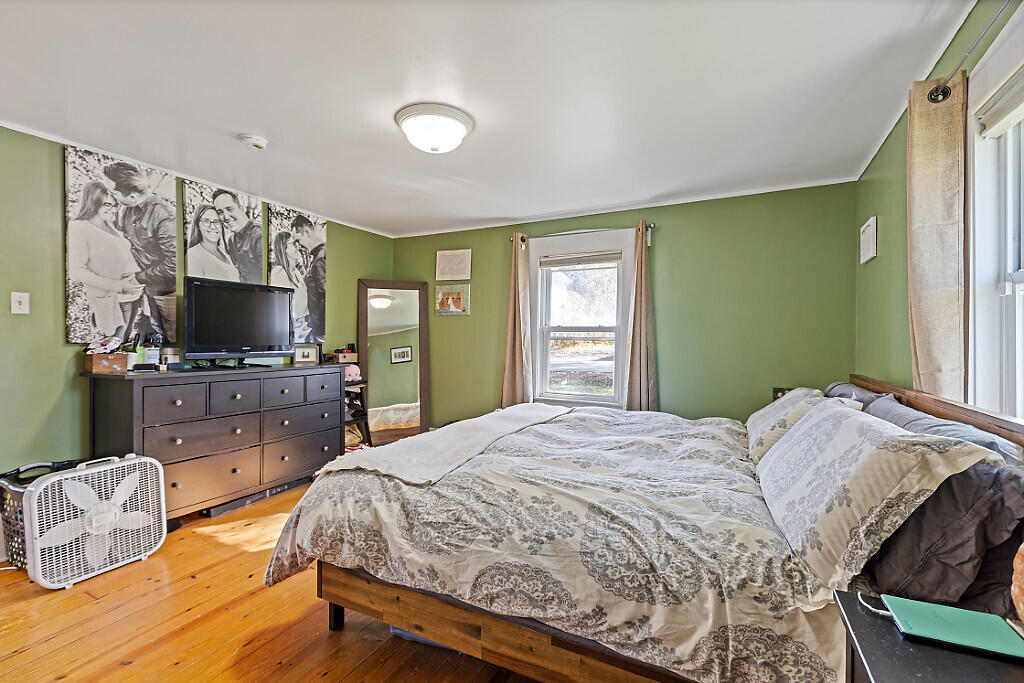 229 Highland Avenue