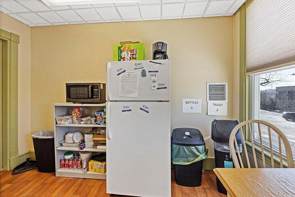 16 E Chestnut Street