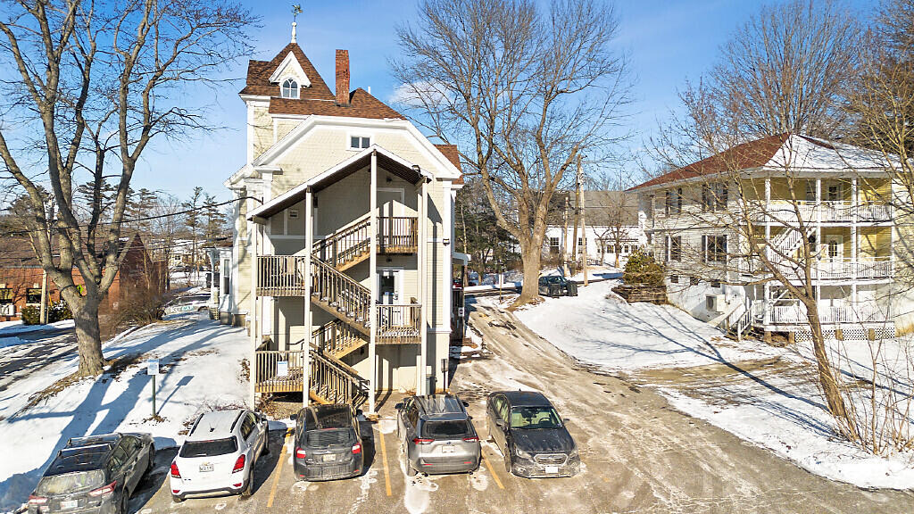 16 E Chestnut Street