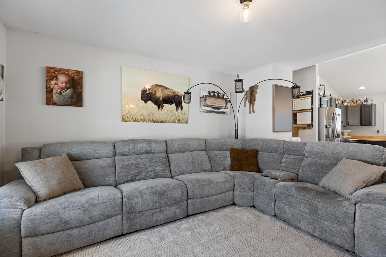 15 Fieldstone Drive