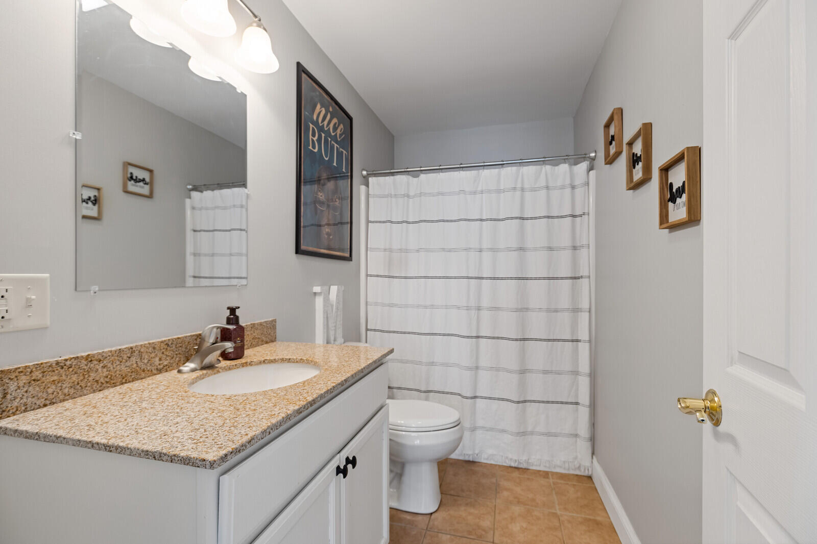 15 Fieldstone Drive