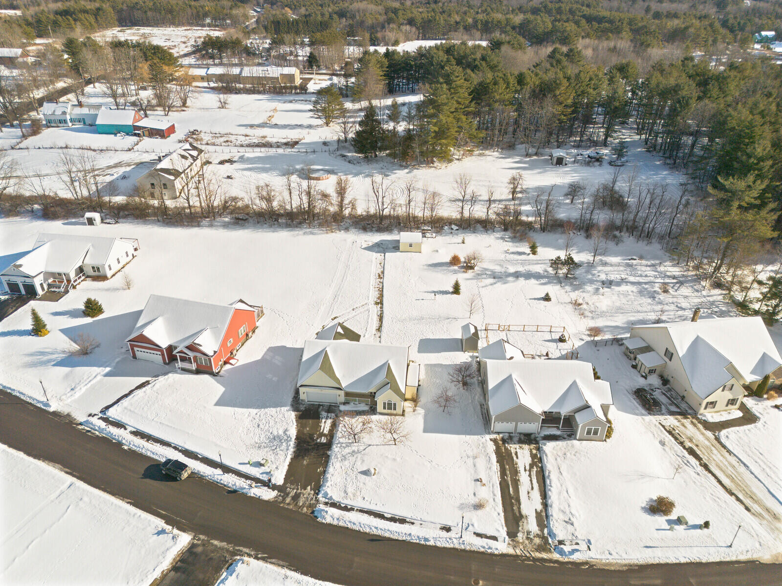 15 Fieldstone Drive