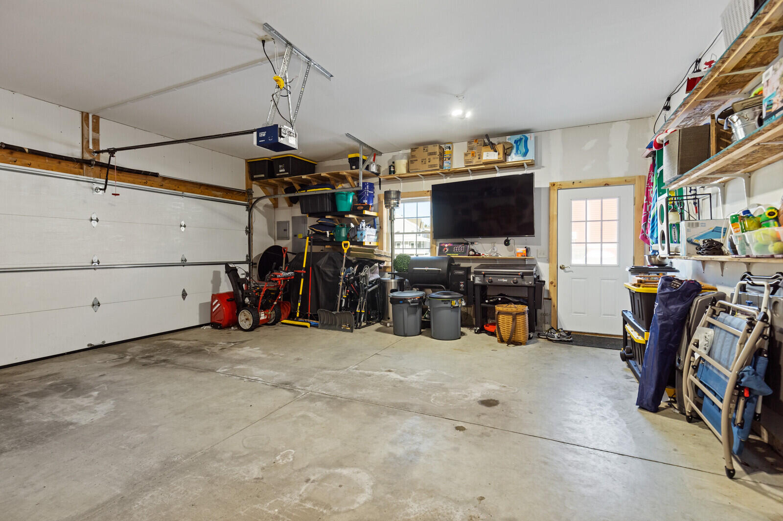 15 Fieldstone Drive