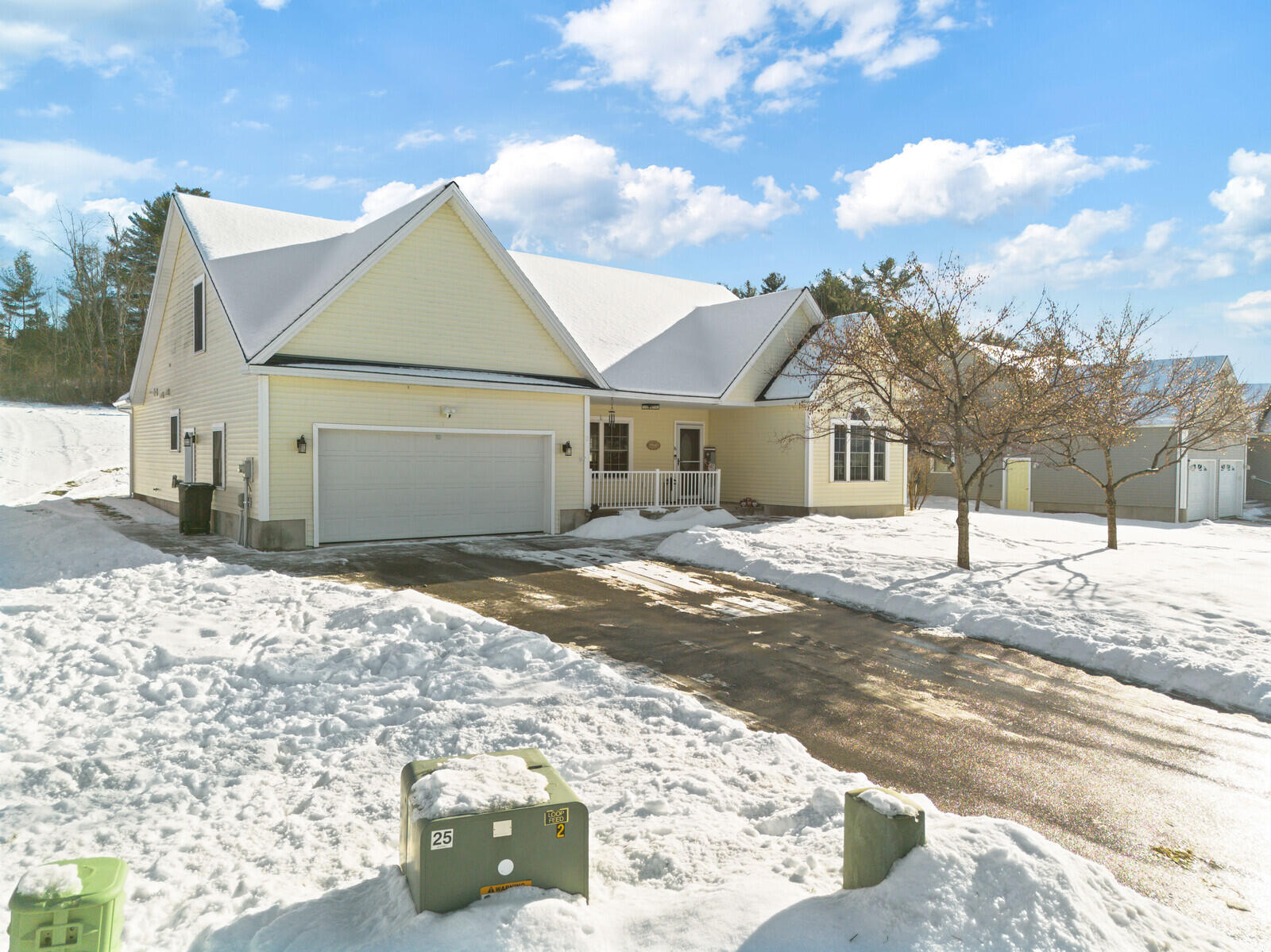 15 Fieldstone Drive