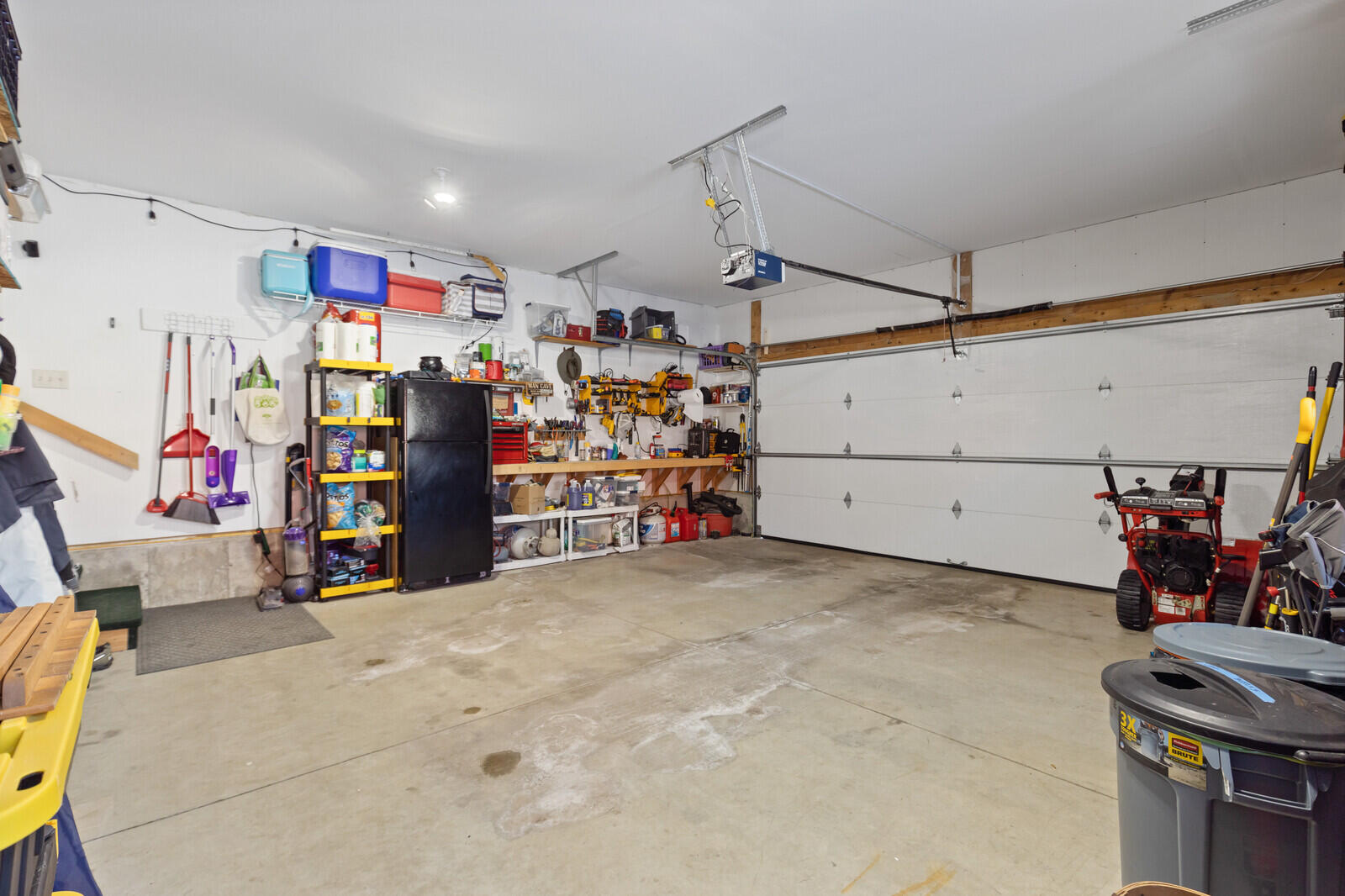 15 Fieldstone Drive