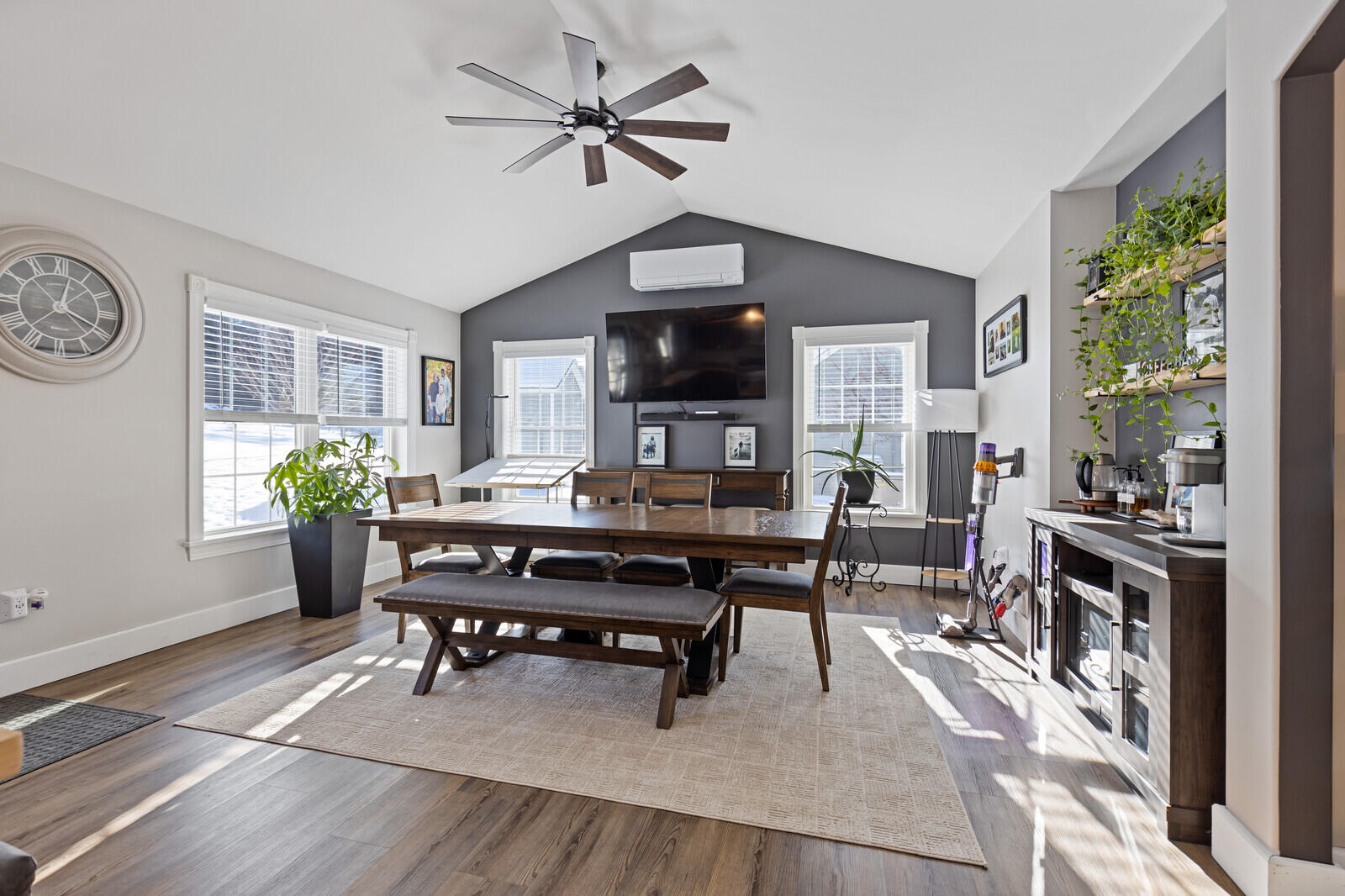 15 Fieldstone Drive