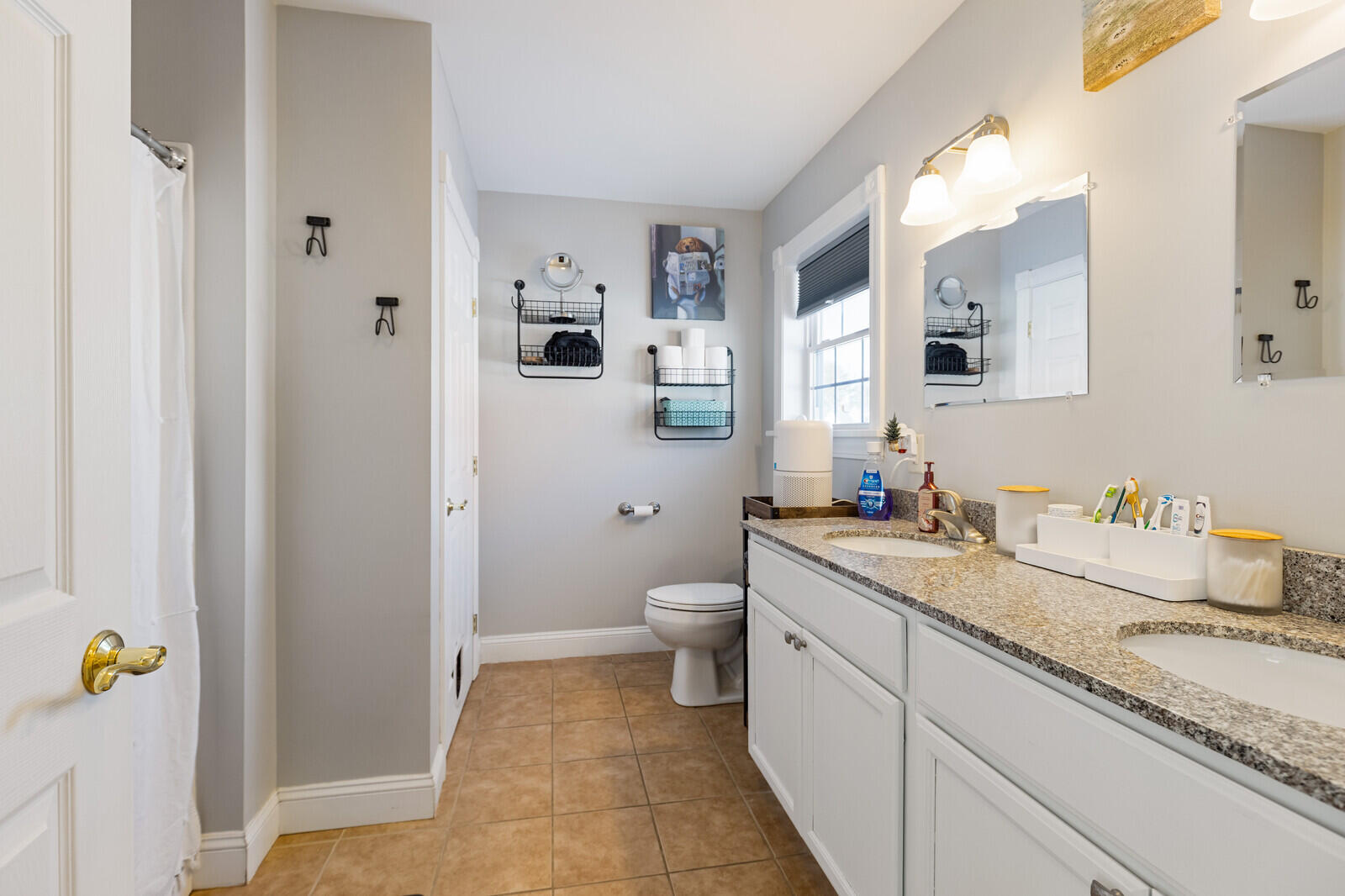 15 Fieldstone Drive