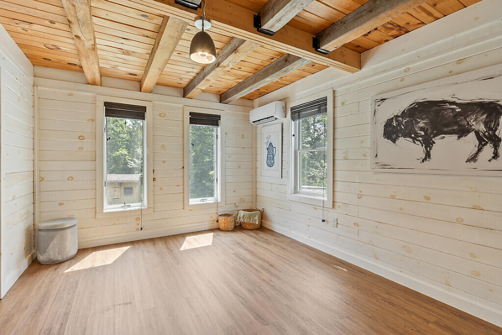 326 Woodmans Mill Road