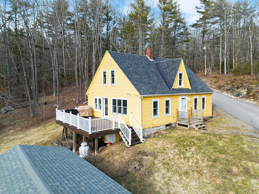227 Warren Road