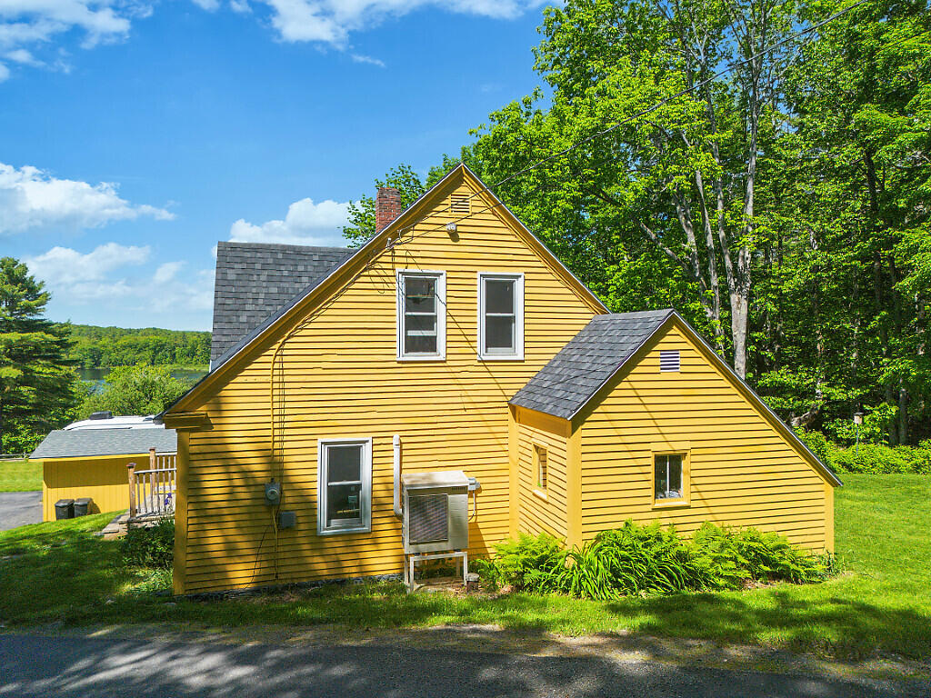 227 Warren Road