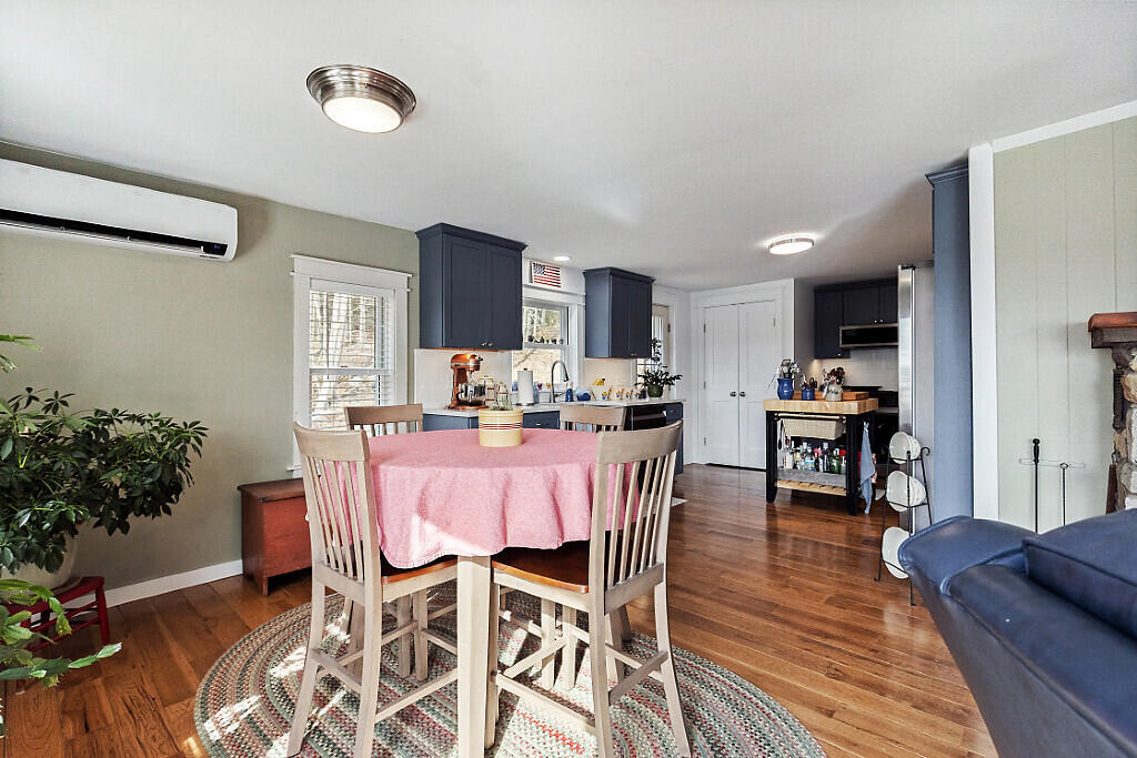 227 Warren Road