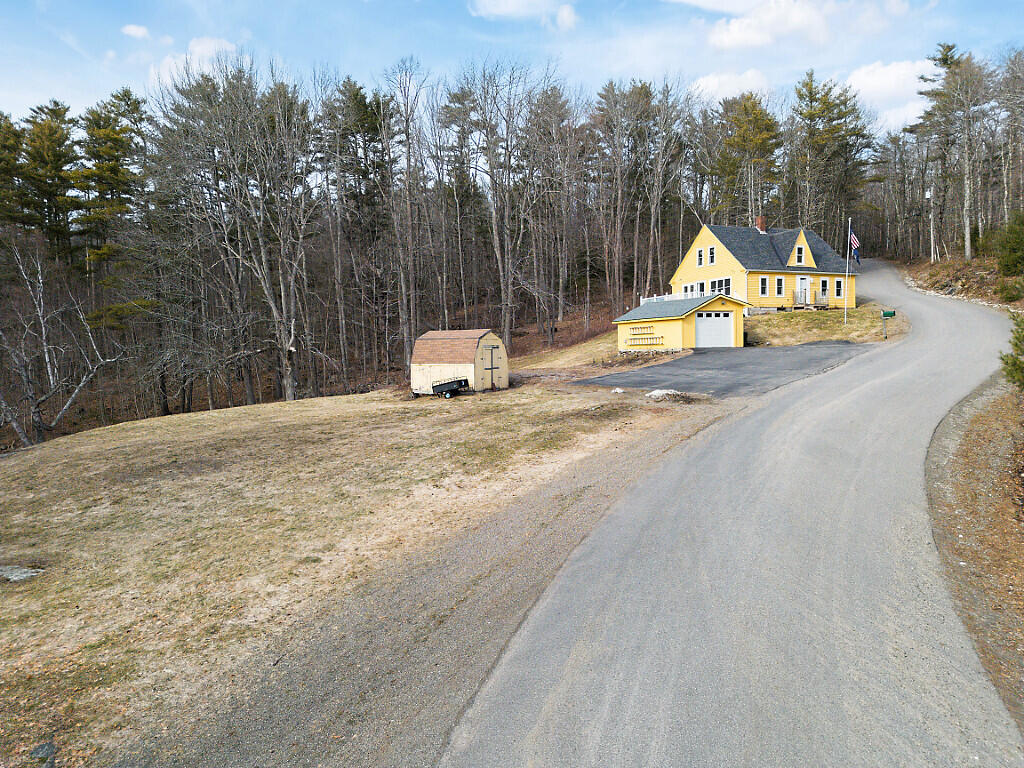 227 Warren Road