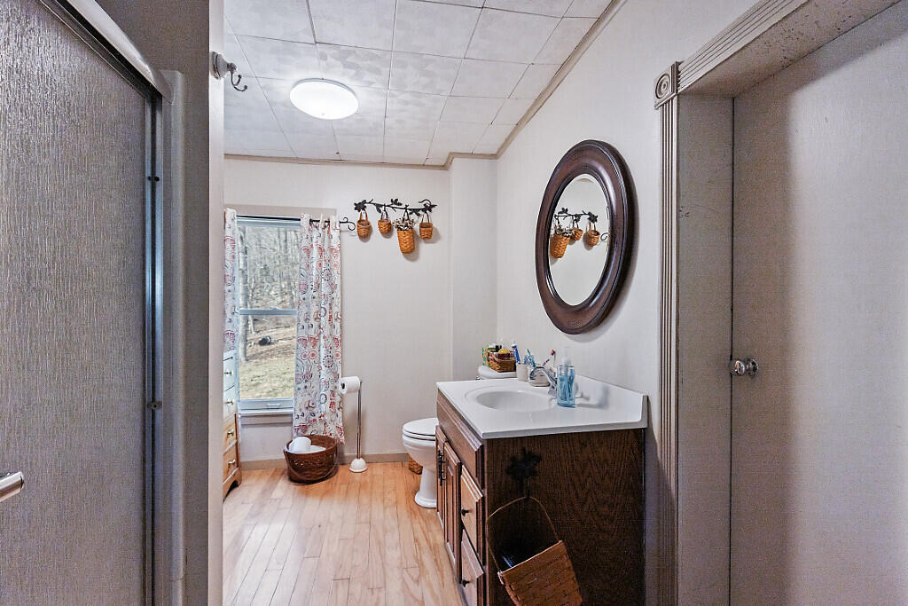 227 Warren Road