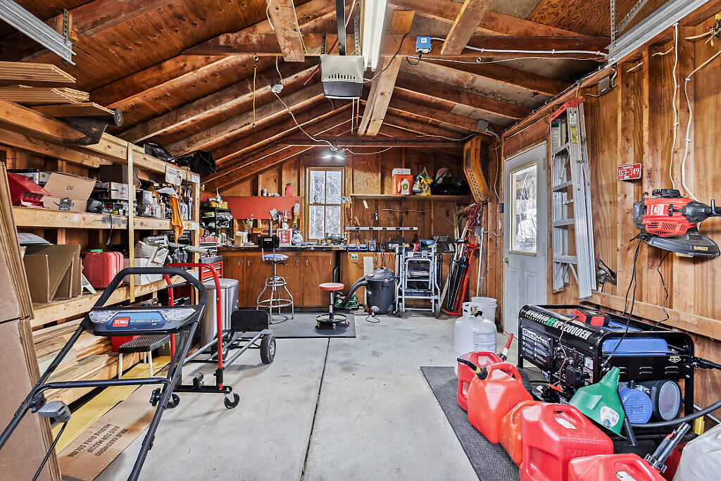227 Warren Road