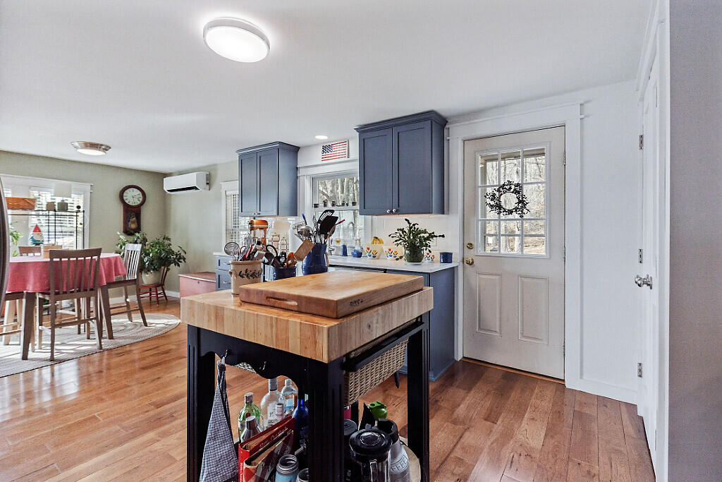 227 Warren Road