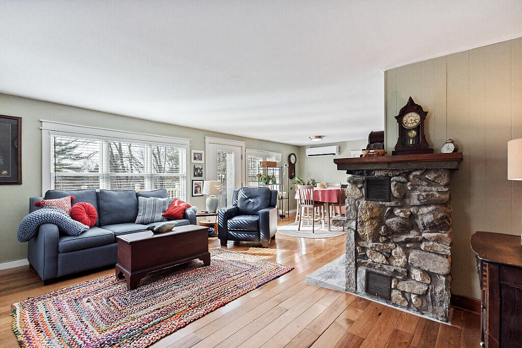 227 Warren Road