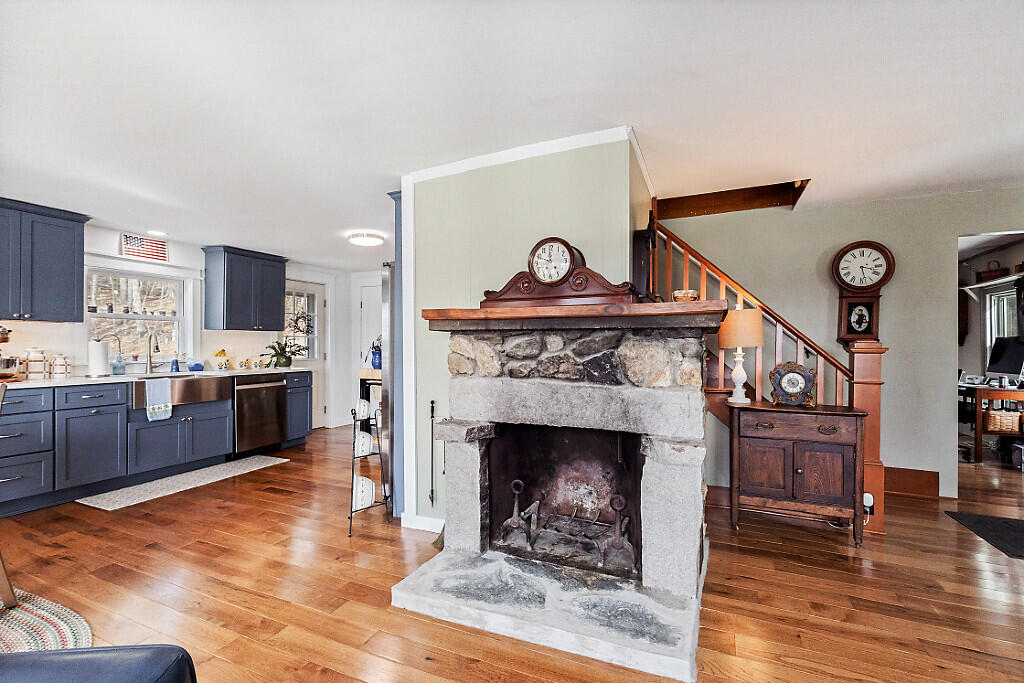 227 Warren Road