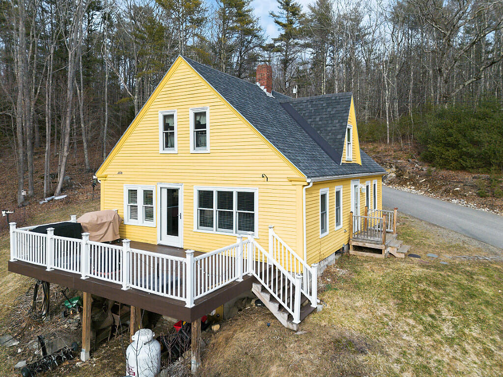227 Warren Road