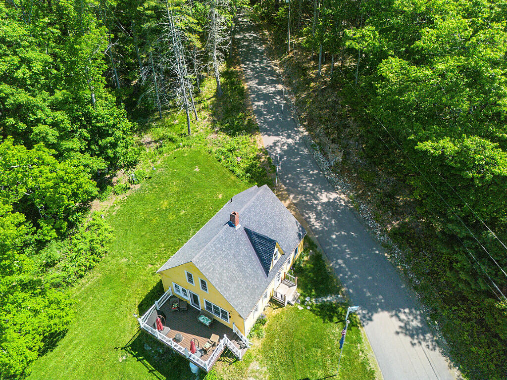 227 Warren Road