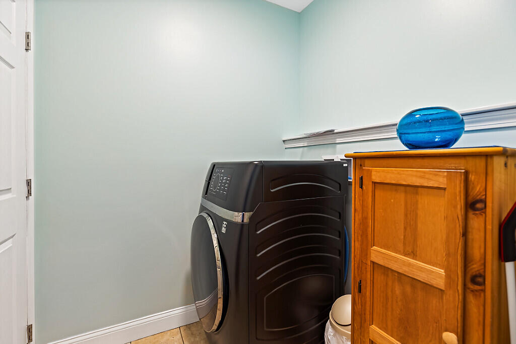19 Fieldstone Drive