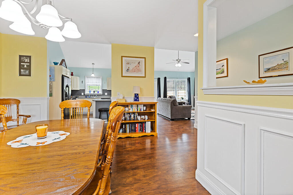 19 Fieldstone Drive