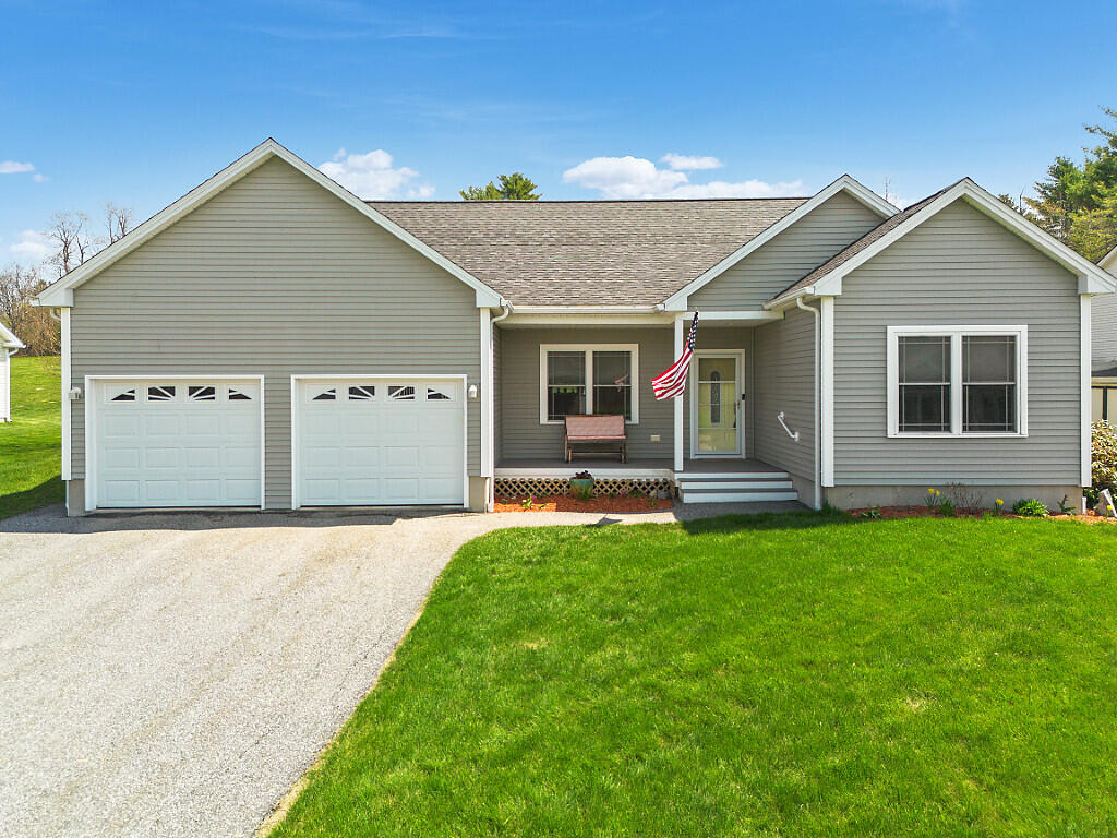 19 Fieldstone Drive