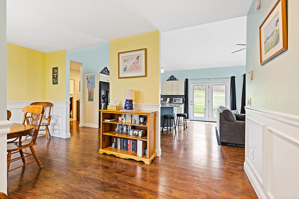 19 Fieldstone Drive