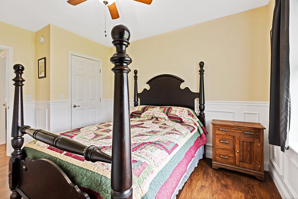 19 Fieldstone Drive