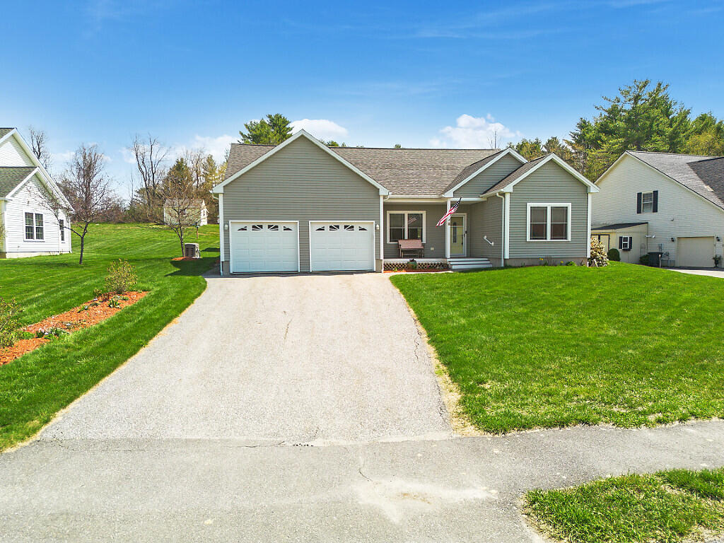19 Fieldstone Drive
