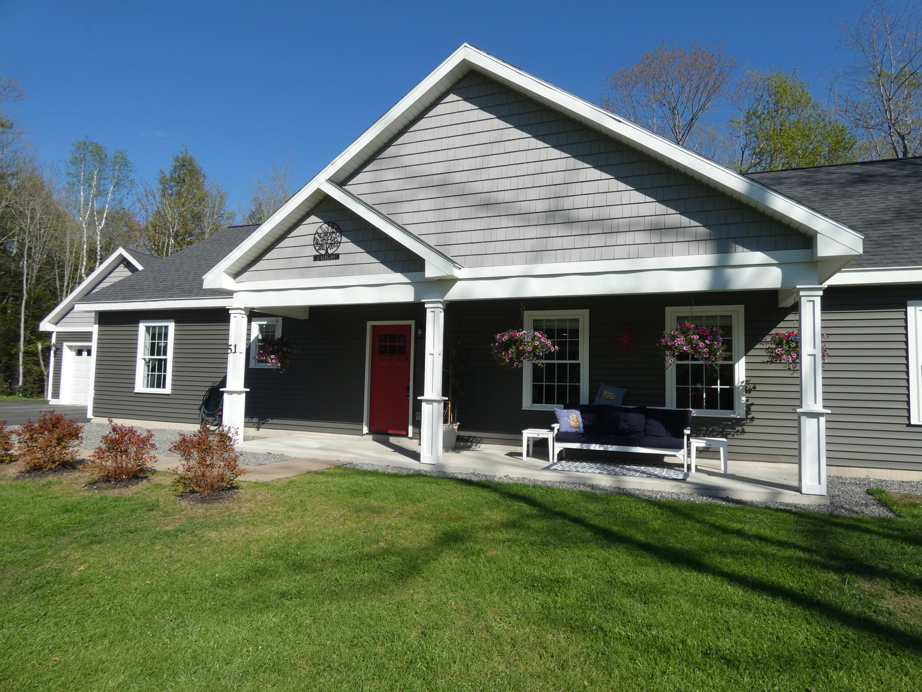 51 Keenan Drive