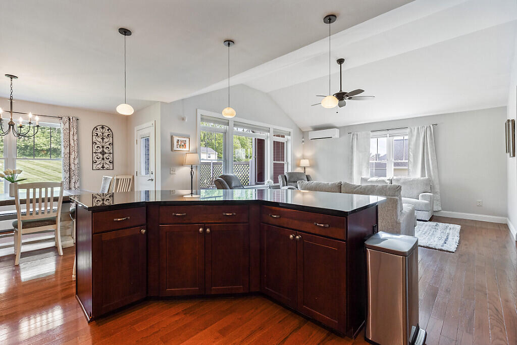 9 Fieldstone Drive