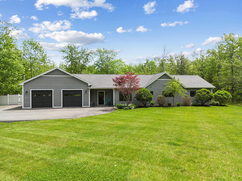 749 West Road