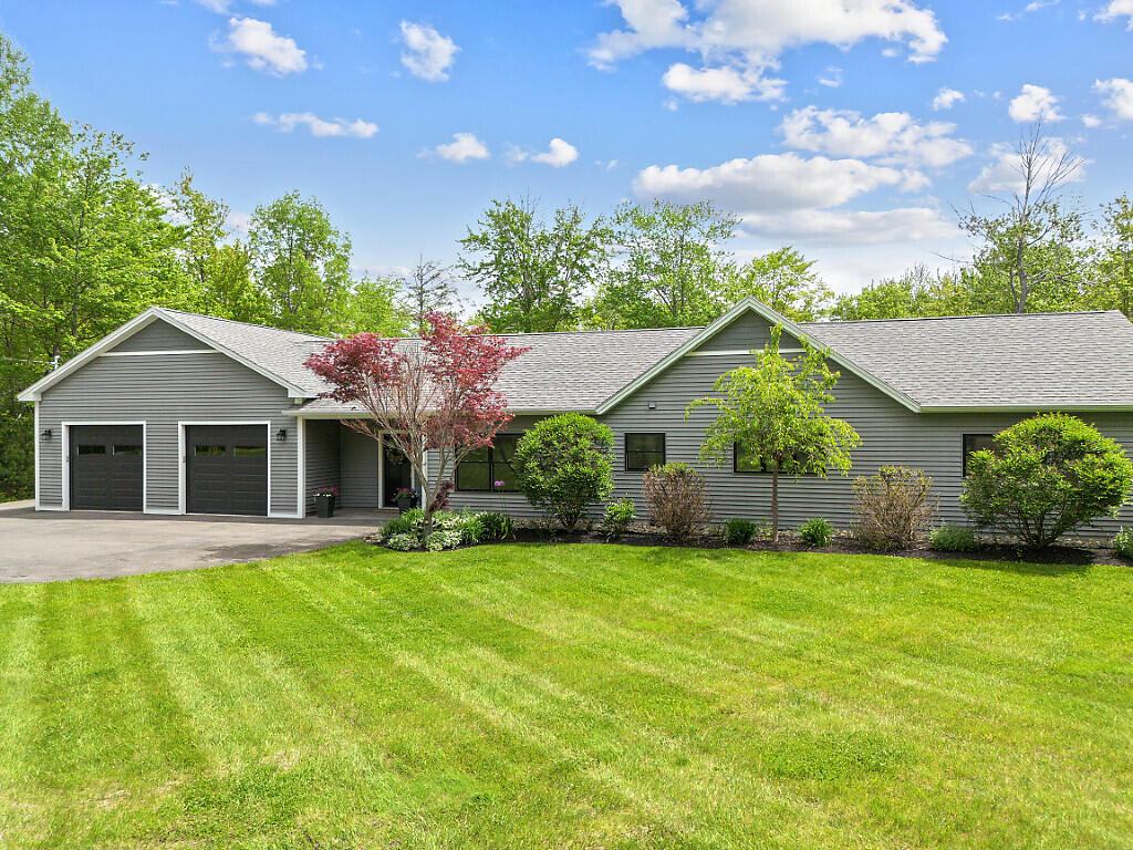 749 West Road