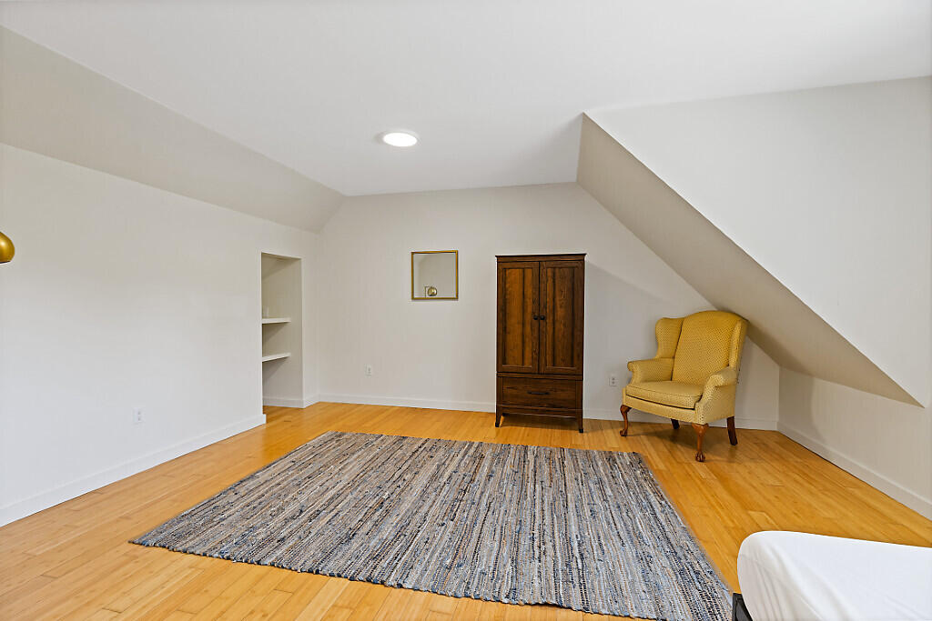 5 Bradford Road
