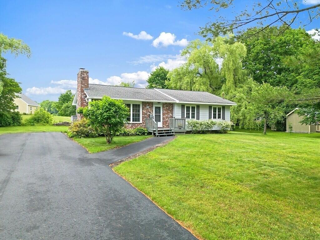 23 W Hill Road