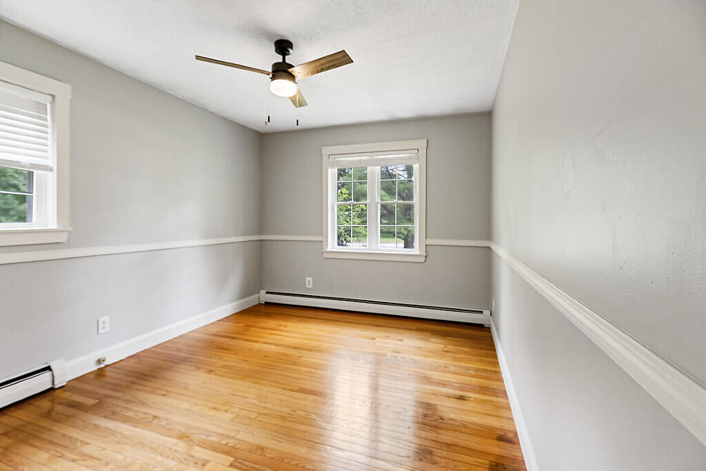 23 W Hill Road