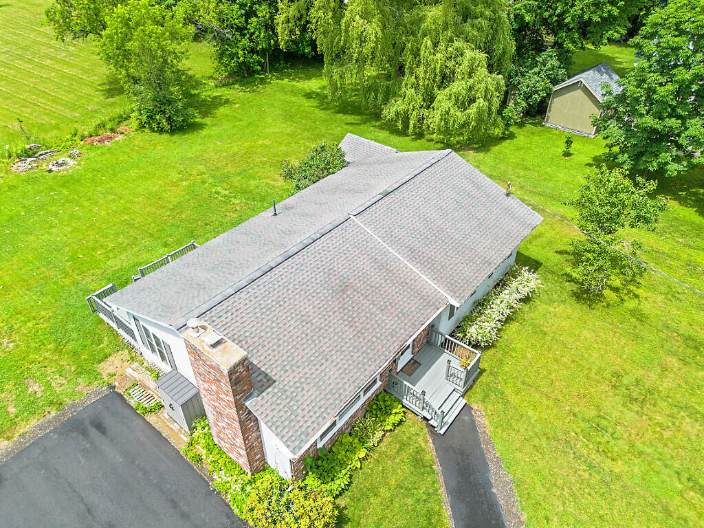 23 W Hill Road