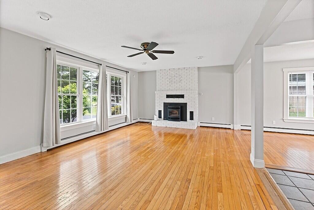 23 W Hill Road