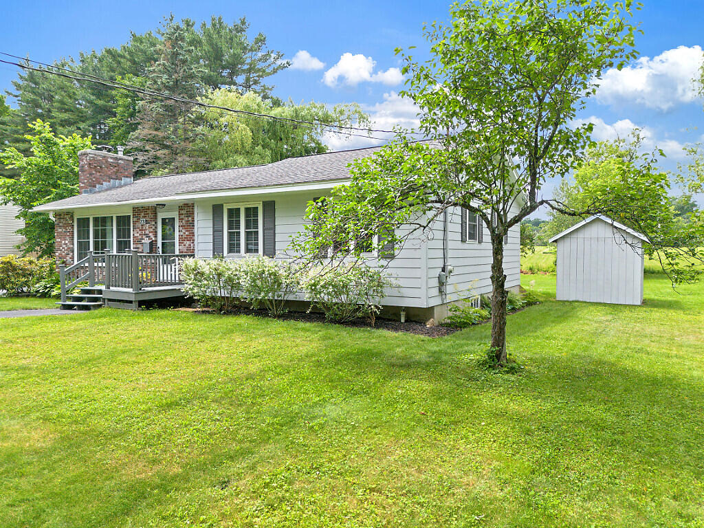 23 W Hill Road