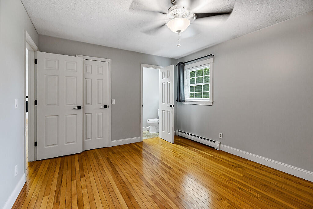 23 W Hill Road