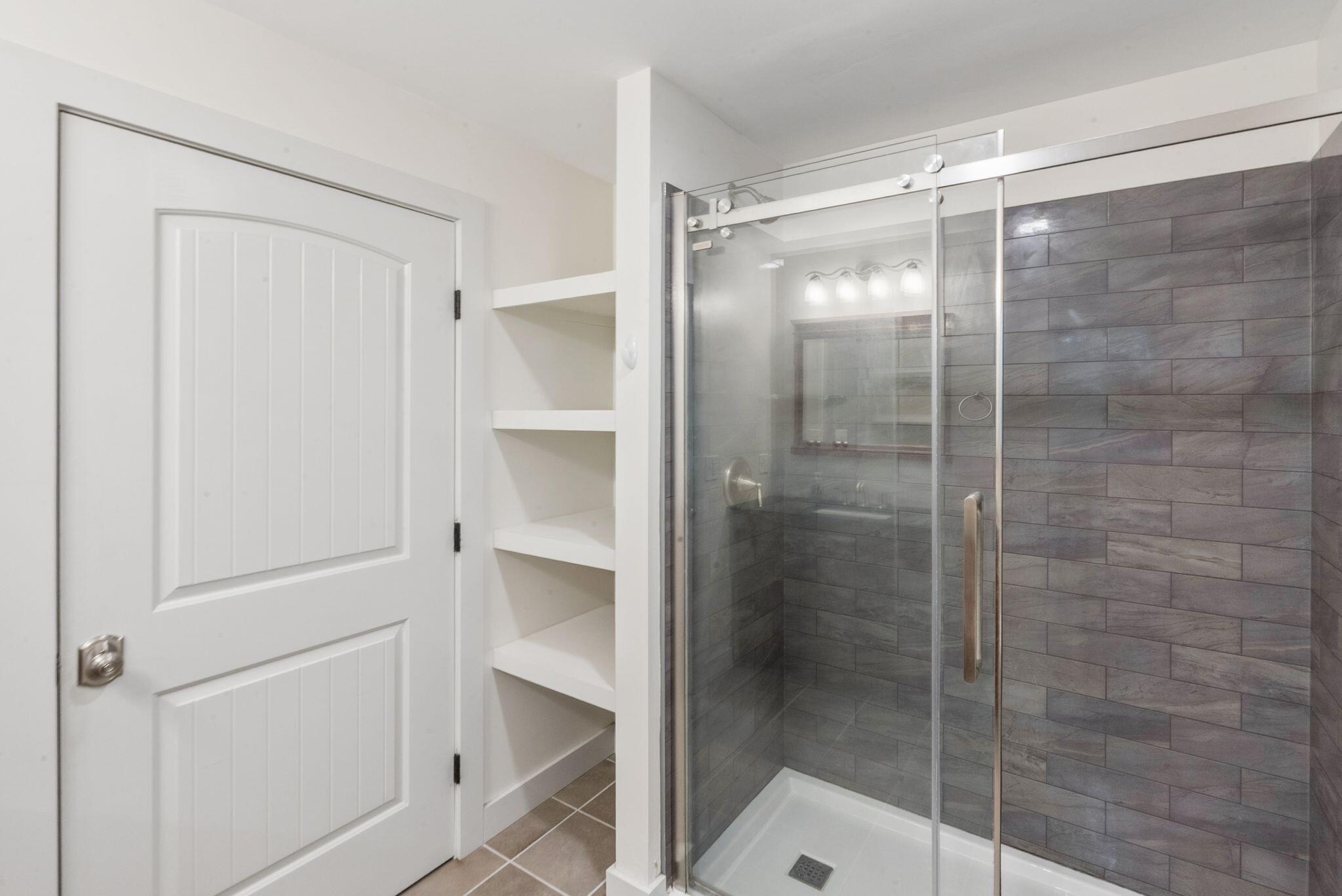 67 E West Lane